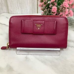 GUC Prada Saffiano Zip Around Wallet